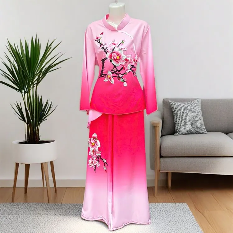 2025新款舞蹈服新款秧歌服装迎亲演出广场舞扇子舞蹈扭秧歌服装