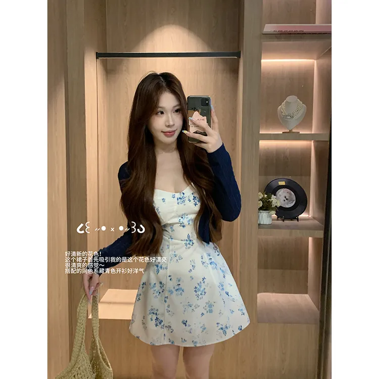 大G.Especial【秀智同款】气质收腰碎花开衫吊带裙套装K425A05061