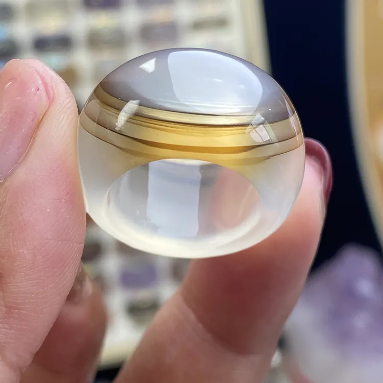 港码15圈口玛瑙特色戒指