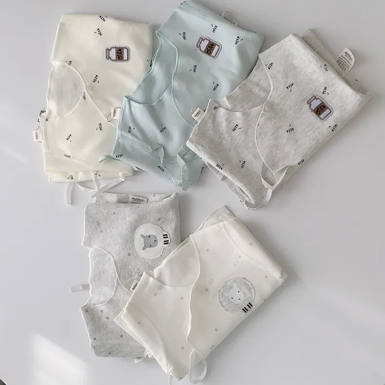 新生儿0-3个月秋冬季全背衣半背衣四季舒绒纯棉上衣