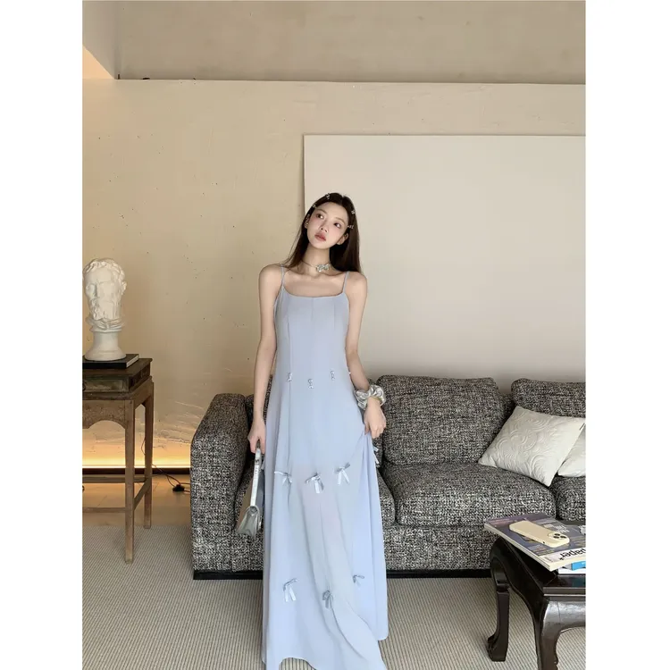 多重甜妮收腰显瘦中长吊带连衣裙女短裙修身重工蝴蝶结短裙