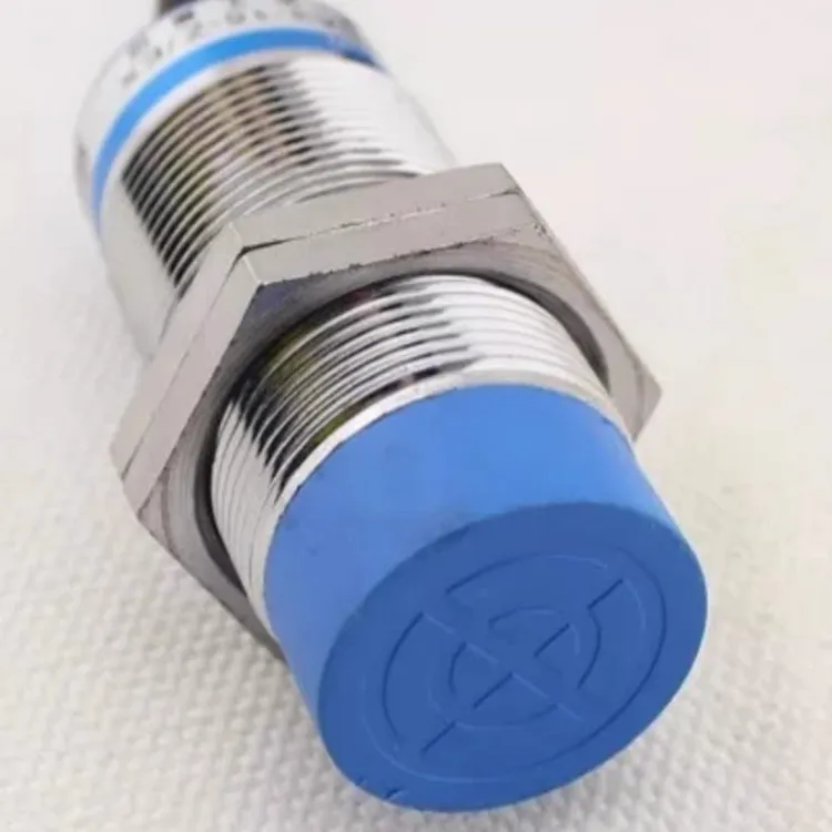 LJ30A3-15-Z/BX电感式接近开关三线直流NPN常开5v12v24v感应15mm