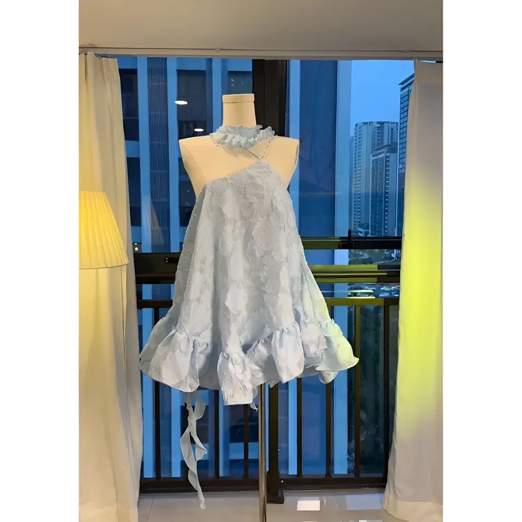 2025夏季新款高级感韩系气质小众不规则连衣裙甜美显瘦百搭短裙