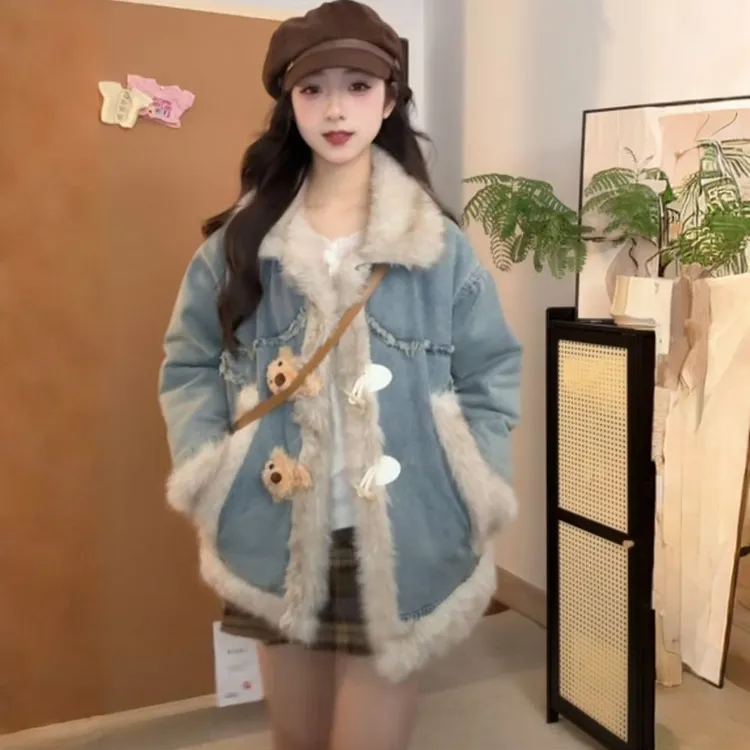 原创覆古个性大毛毛小熊设计感牛仔加绒加厚外套女秋冬宽松上衣潮