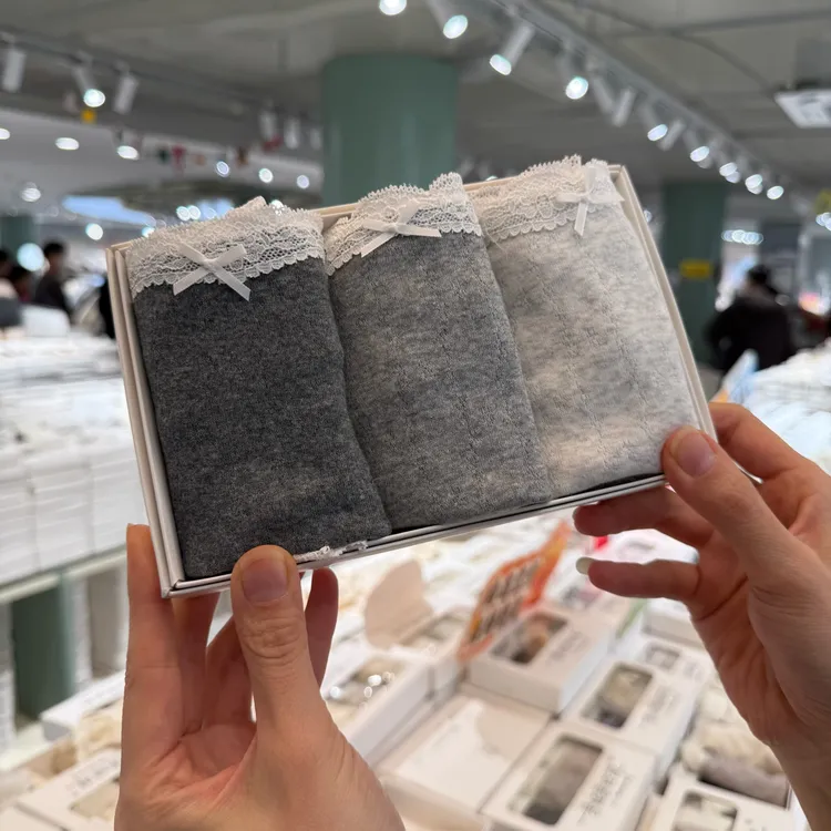 【3条装】60823点点条纹中腰棉质舒适透气大包臀女士内裤80-130