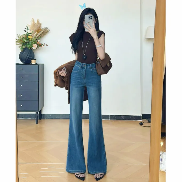 2025秋季新款不贴腿直筒微喇裤牛仔裤女宽松百搭弹力喇叭裤子