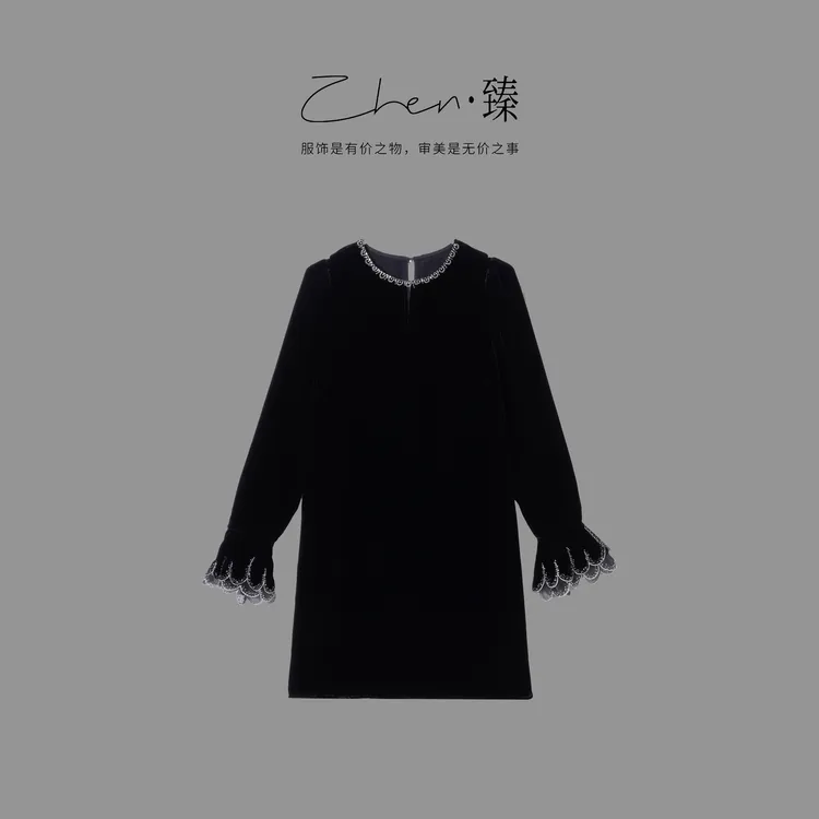 ZHEN.臻 法式重工钉珠亮片时尚花瓣袖高档真丝丝绒连衣裙LYQ9399Z