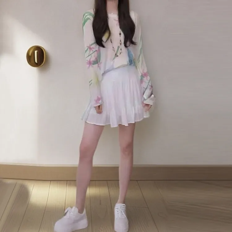 夏季新款出游套装女时尚宽松防晒长袖罩衫百搭显瘦蛋糕裙裤两件套