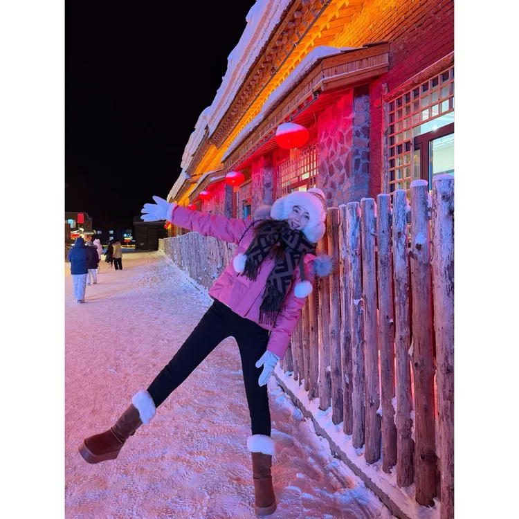 【雪国少女鹅绒服保暖冬季】小允姐姐2025新款气质时尚鹅绒服