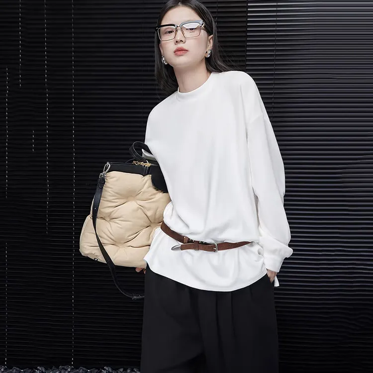 职业阿玛诗官哥家专柜2025春秋新款纯色长袖休闲风白色圆领宽松型