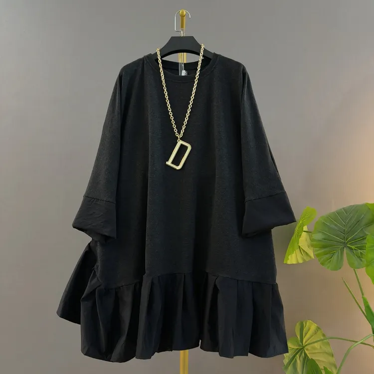 胖mm减龄圆领设计感拼接宽松遮肉苹果型身材中长款大码女装上衣