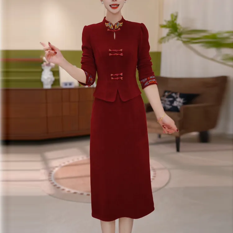 喜婆婆婚宴装2025新款女春秋长袖连衣裙气质礼服妈妈加厚打底裙子