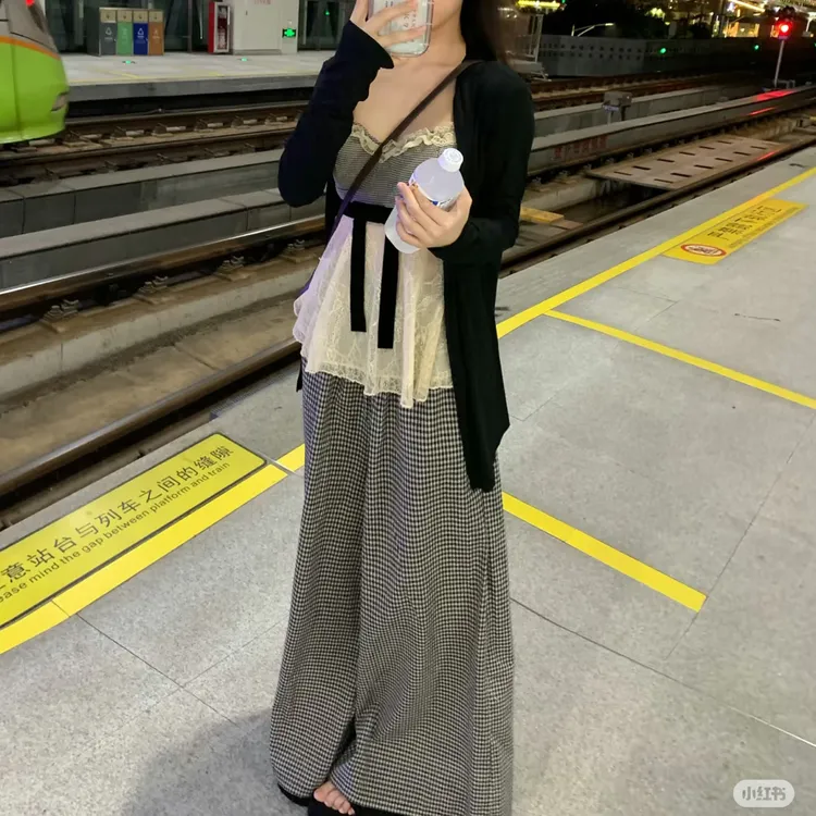 大码胖mm甜辣妹蝴蝶结吊带外套+条纹阔腿裤显瘦披肩上衣裤子套装