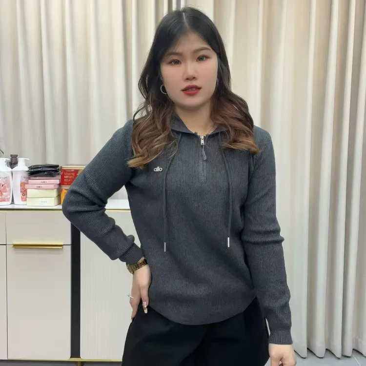 小鑫肝@秋款连帽抽绳字母刺绣减龄纯色时尚百搭毛衣 1855