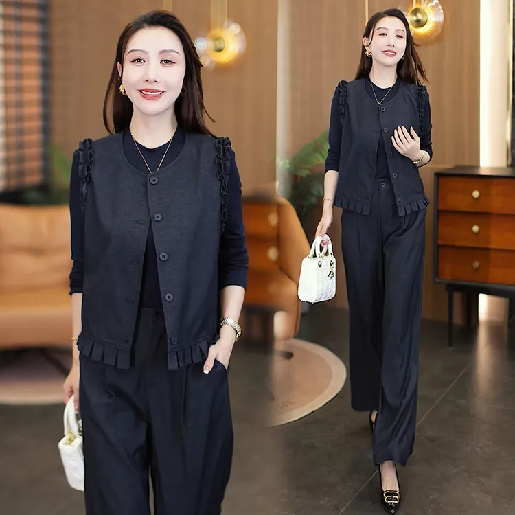 2025春秋季长袖休闲套装高级感无袖荷花边马甲打底衫阔腿裤三件套