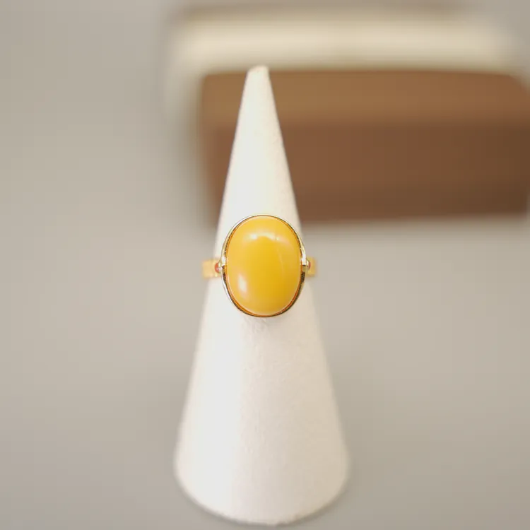 天然俄料蜜蜡银戒指镶嵌圆戒鸡油黄