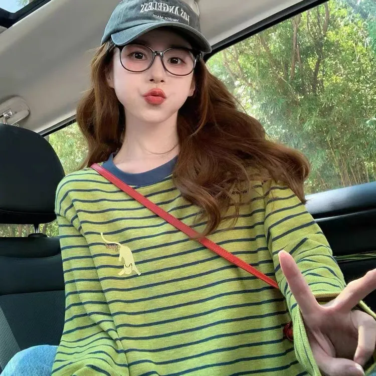 美式复古撞色条纹长袖t恤女2025新款冬季学院风潮牌宽松显瘦上衣