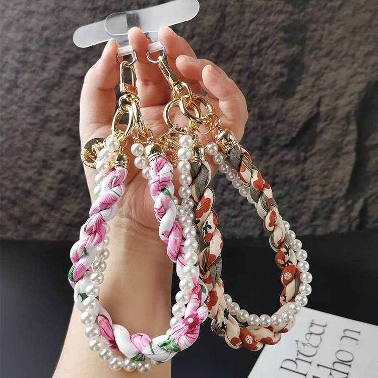 时尚小香风丝巾串珠手机挂绳ins短款手腕手提绳手机壳挂饰防丢链