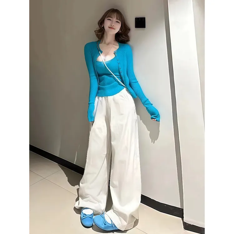 2025早秋薄款韩系chic别致俏皮活泼套装独特漂亮蓝色针织衫吊带