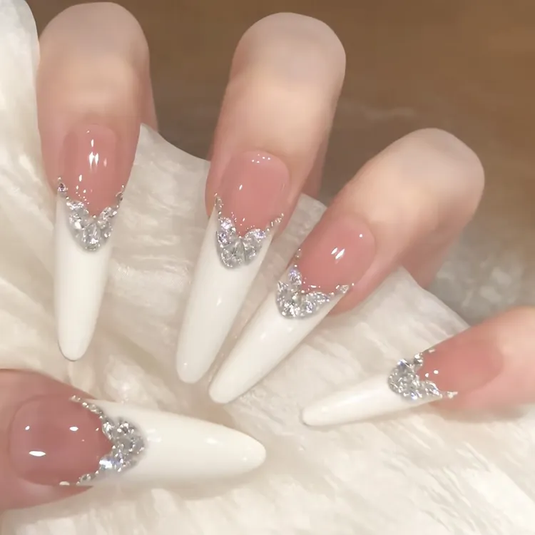 纯手工穿戴甲初秋裸色恋爱纯欲惊艳白月光设计显白气质渐变冰透