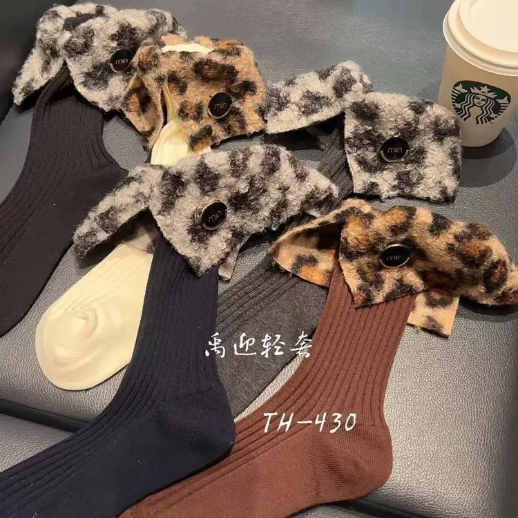 走秀款欧货豹纹中筒袜秋冬洋气饰品高端袜子翻边潮流堆堆袜