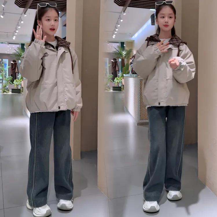 女童秋冬新款潮酷连帽假两件夹棉外套加绒牛仔裤套装2025中大童