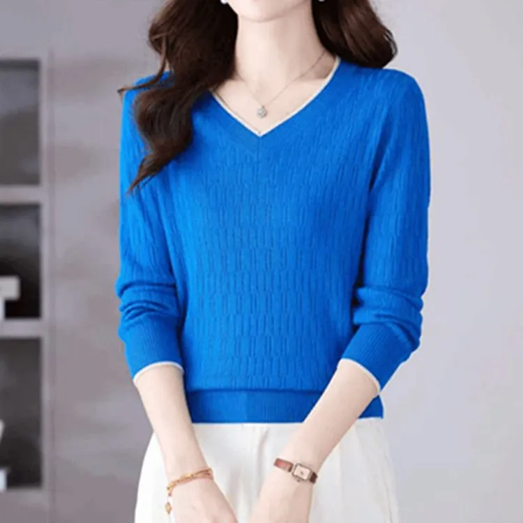 秋季网红新款v领花纹设计休闲妈妈针织衫韩版显瘦大码遮肉撞色T恤