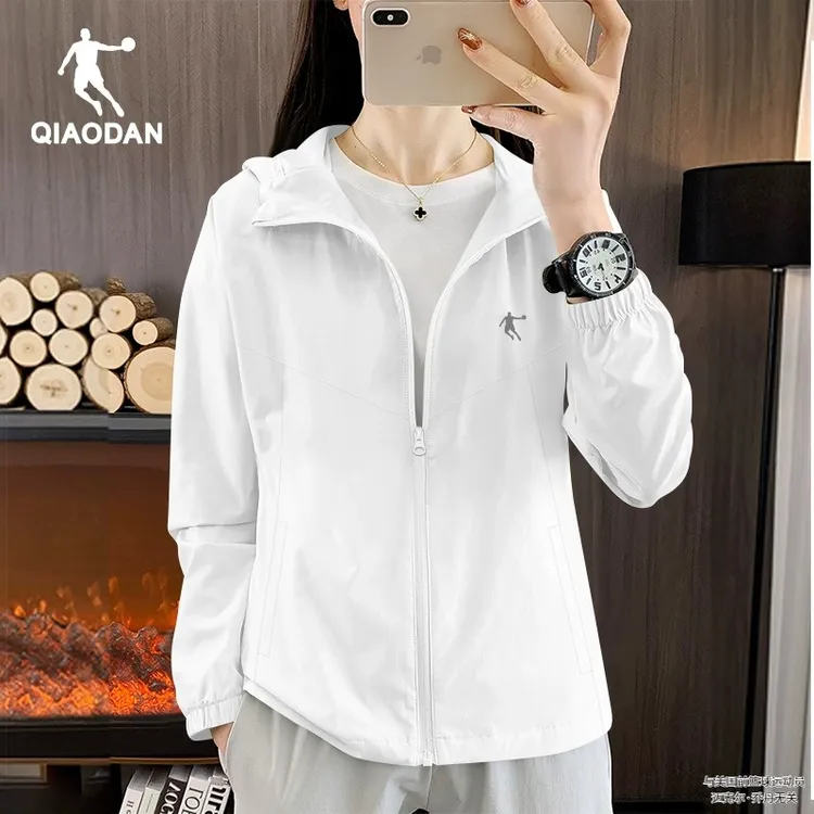 乔丹外套女2025秋季新款官方正品休闲百搭女款单风衣夹克运动上衣