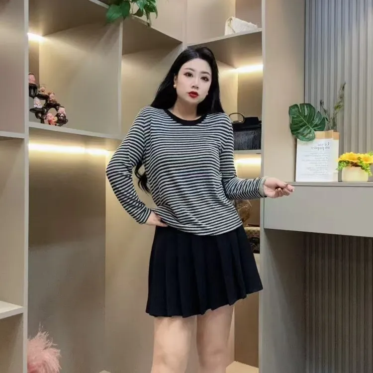 冬季小衫-千 68552 时尚潮流条纹休闲百搭设计胖MM大码女装新款