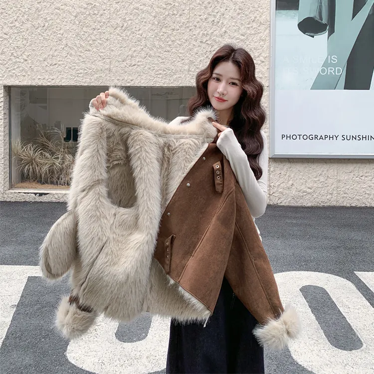 复古优雅氛围感皮毛一体外套2025冬季新款小众百搭ins风加厚棉衣