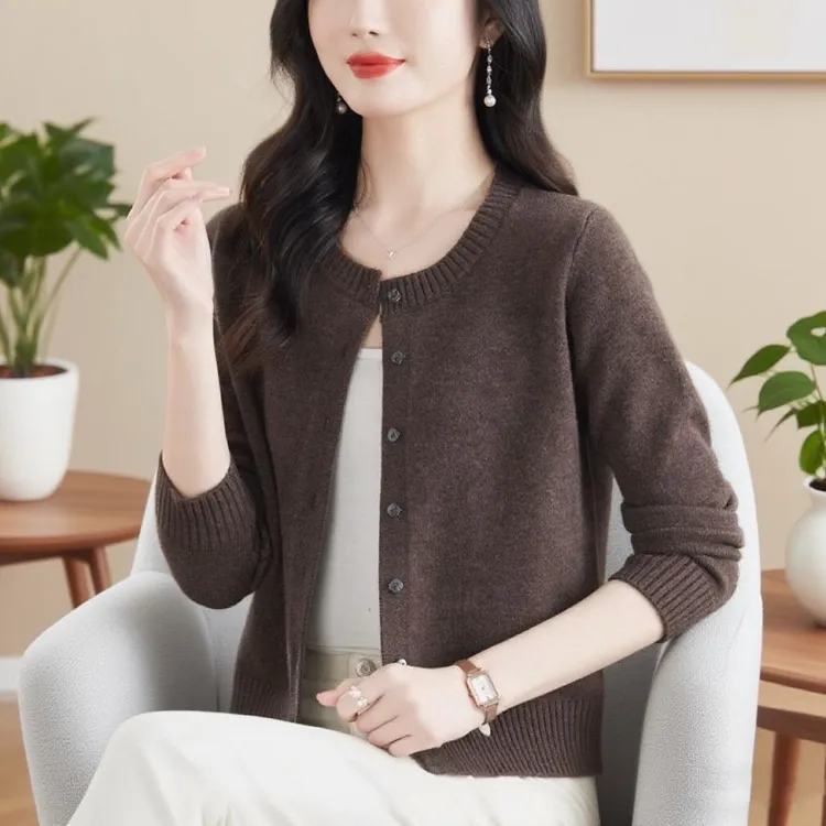 鄂尔多斯市羊绒开衫女毛衣外套羊毛新款圆领短款小个子针织秋冬