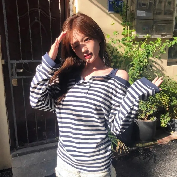 春秋款胖mm大码女装长袖T恤韩版吊带一字领ins条纹时尚休闲打底衫