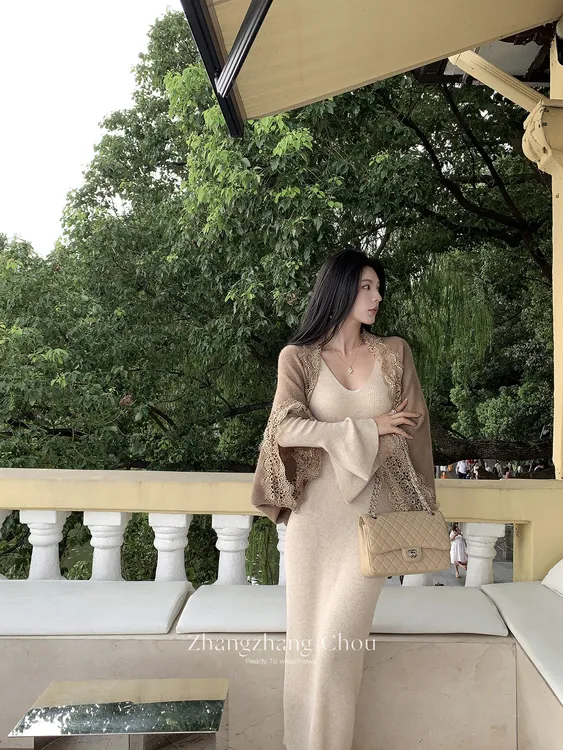 性感法式气质针织包臀蕾丝连衣裙秋冬修身显瘦打底内搭长裙女