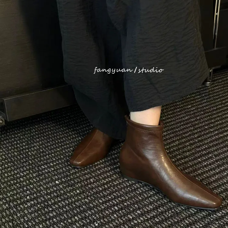 时尚百搭尖头后拉链增高中国风短靴气质粗跟外穿软皮短靴