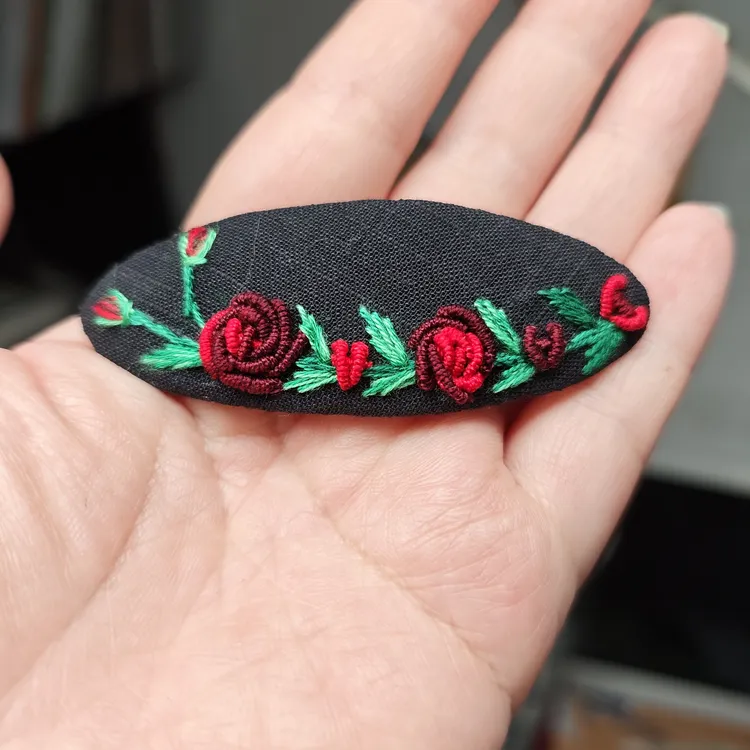 手工刺绣黑色玫瑰花发卡可爱刺绣发夹头饰布艺BB夹气质刘海边夹
