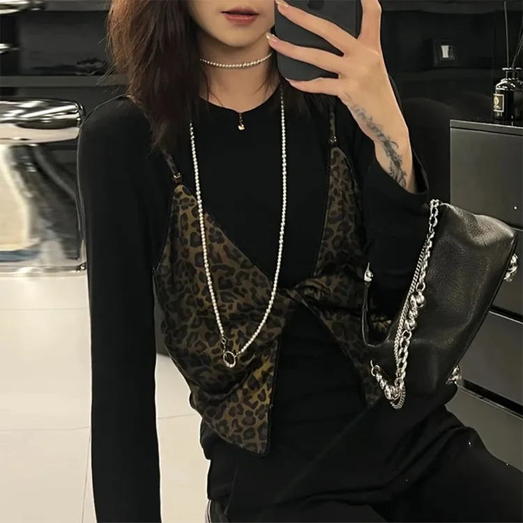 欧货复古豹纹吊带假两件长袖T恤女秋季设计感别致独特漂亮上衣ins