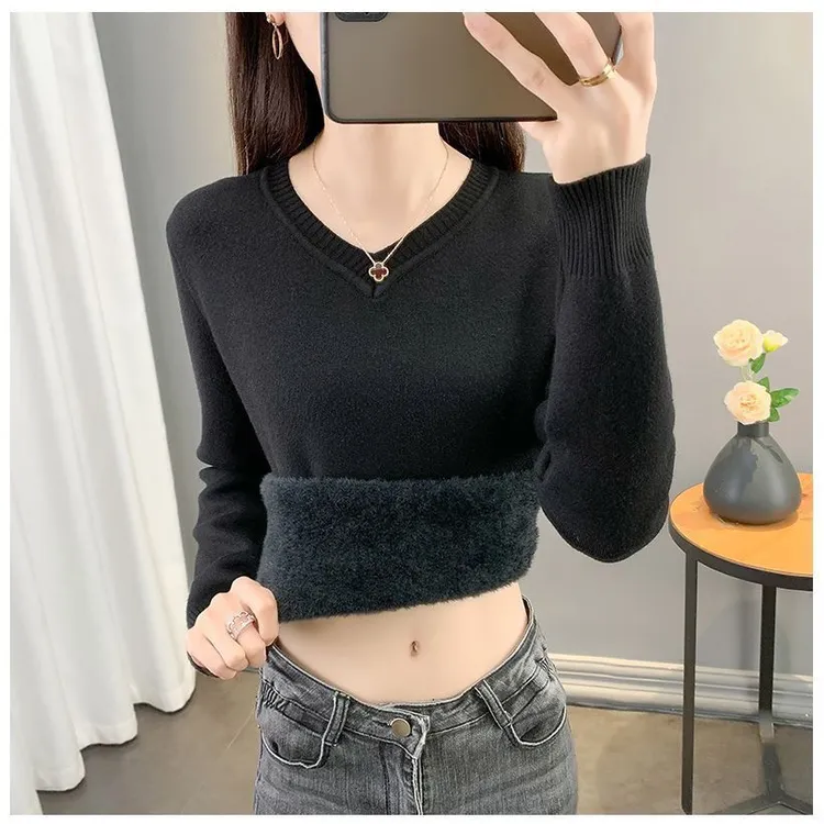 秋冬季加绒加厚毛衣女一体绒v领内搭打底针织衫修身大码保暖上衣