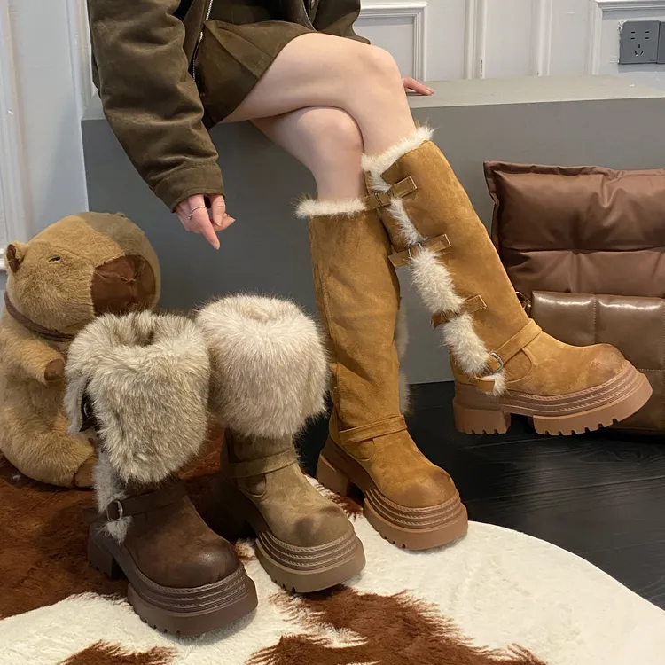 贾不假毛茸茸雪地靴女款2025新款冬季百搭显瘦厚底长筒靴复古流行
