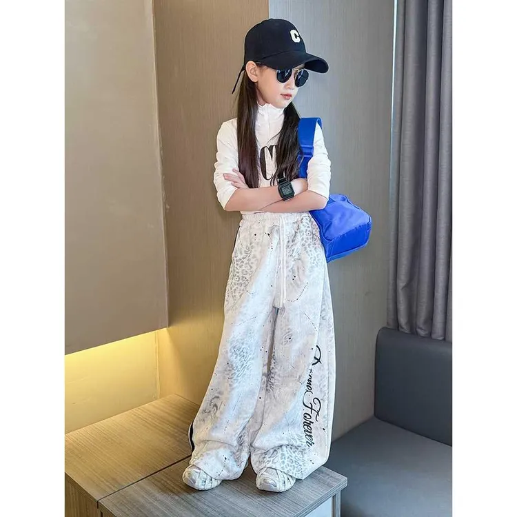女童套装2025新款裤子秋儿童女孩弯刀阔腿裤百搭短款字母印花长袖