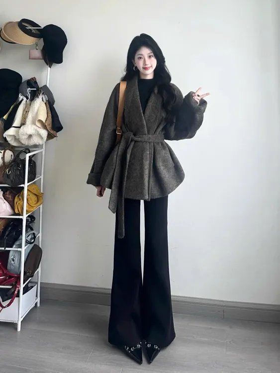 秋冬搭配一整套女韩系赫本风收腰毛呢子大衣外套微喇裤气质两件套