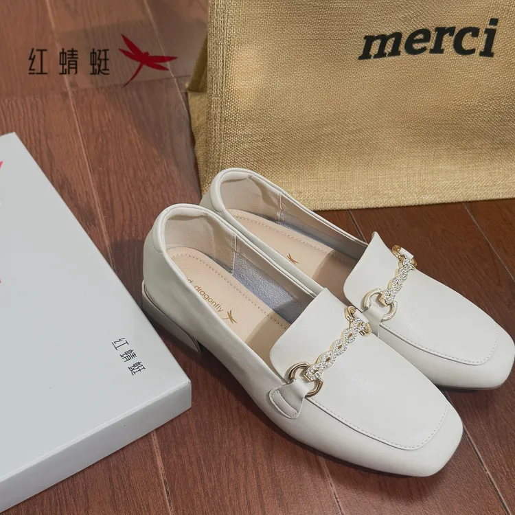 红蜻蜓低跟乐福鞋2025秋季简约风浅口女单鞋一脚蹬真皮软面豆豆鞋