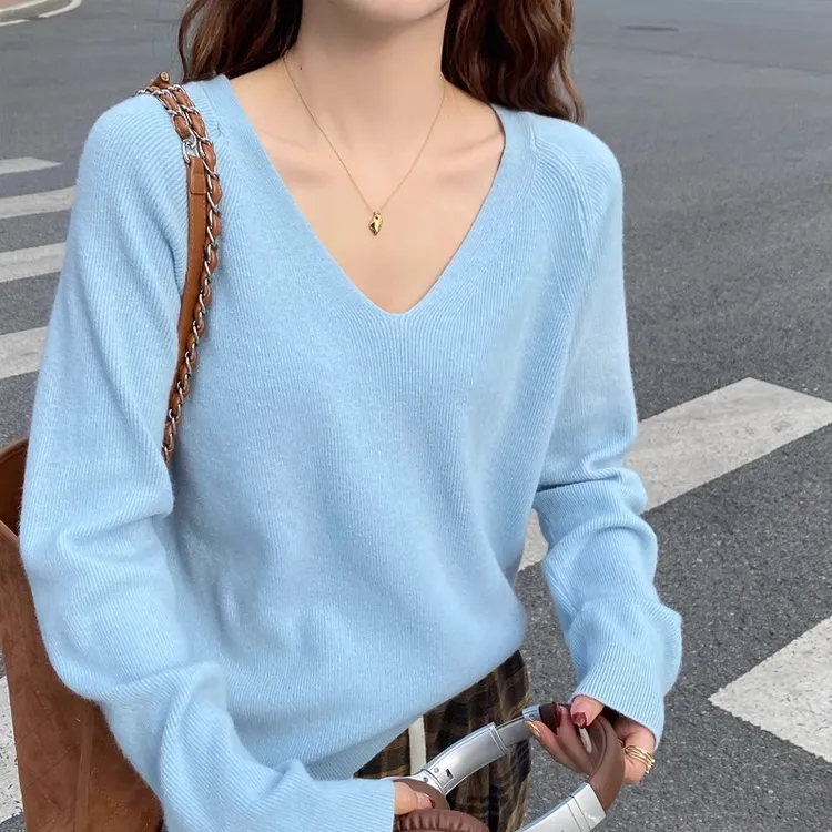 V领毛衣女春秋慵懒风宽松针织衫2025新款打底衫内搭春秋蓝色上衣