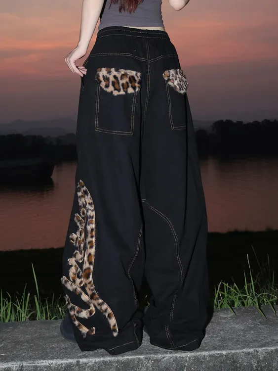 豹纹立体刺绣松紧腰牛仔裤女2025冬季新款设计感小众阔腿裤拖地裤