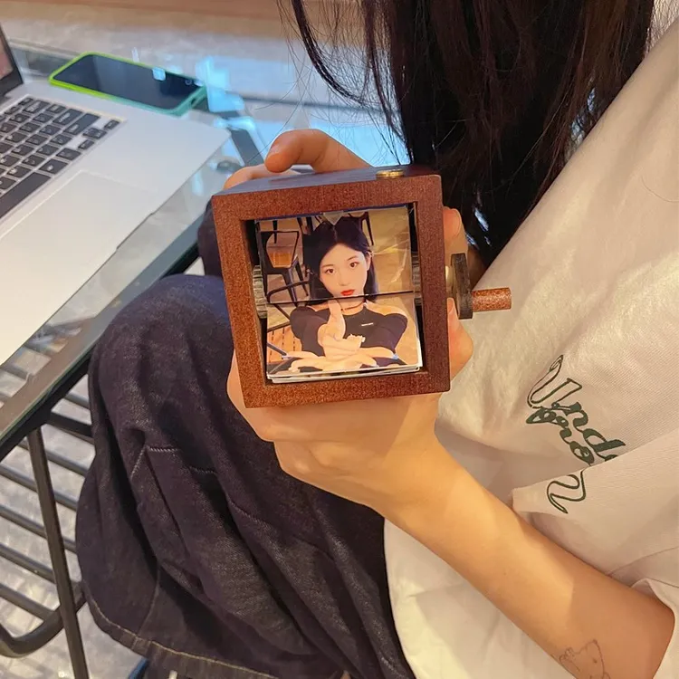 八音盒diy翻转相册手摇摆件情侣闺蜜生日礼物惊喜定制纪念礼物