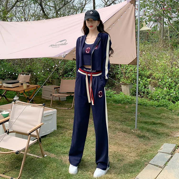 休闲运动服套装女2025新款秋冬时尚显瘦收腰连帽卫衣阔腿裤三件套