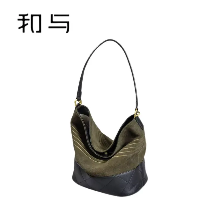 双肩带真皮拼色水桶包手提款单肩包百搭复古3978