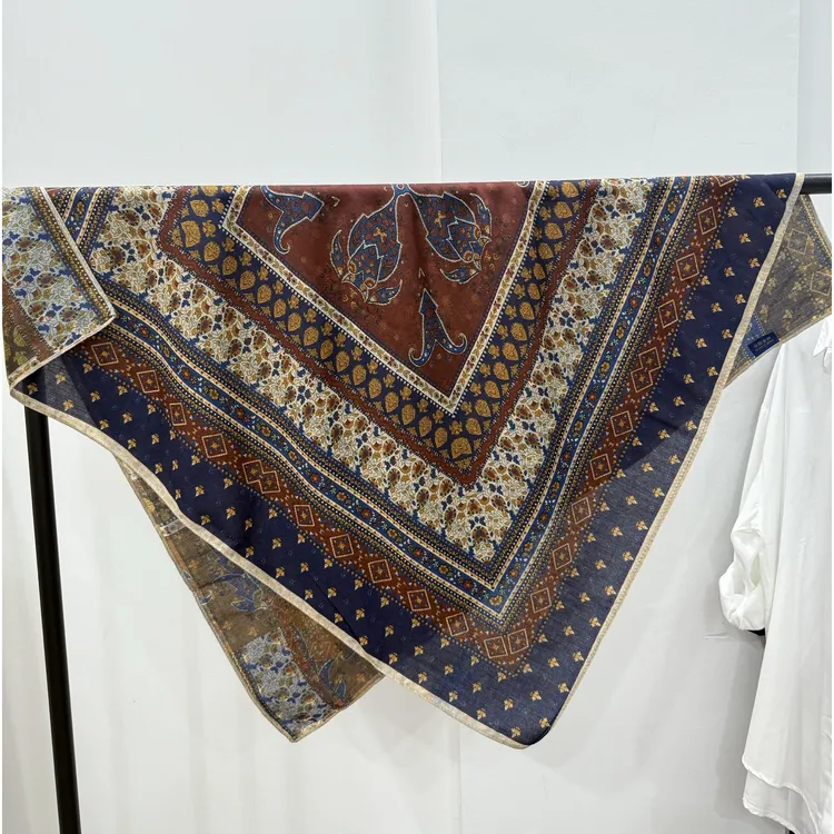 P12【叙蓝】磨毛绒双面异色85x85左右丝巾方巾围巾女款围巾女网红款