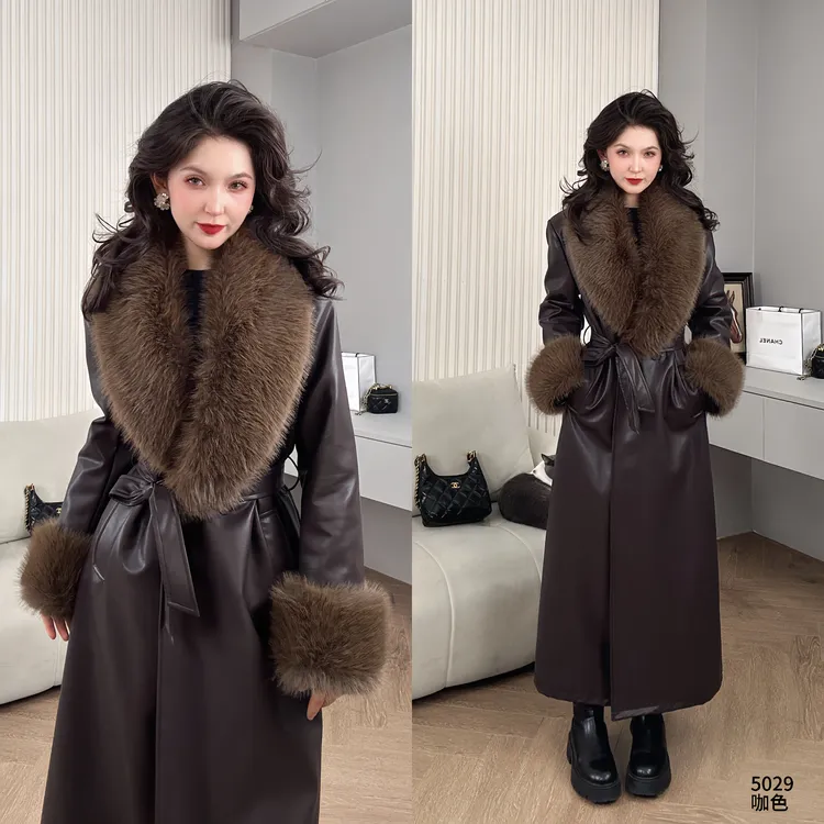 Saeda品牌女装冬季时尚女神毛领显瘦百搭皮衣外套YF10182