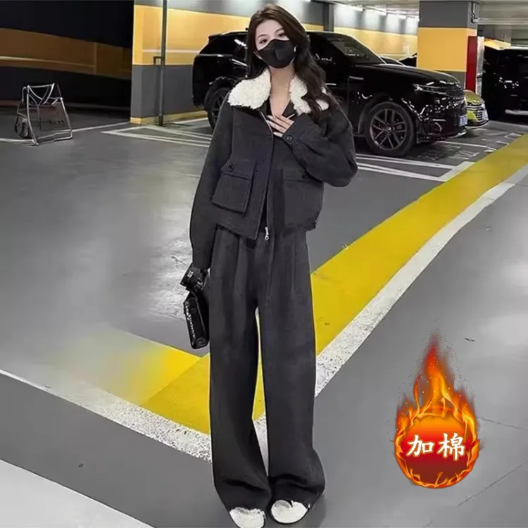拉夏贝尔高级感加厚时尚套装女2025秋冬洋气外套保暖长裤两件套