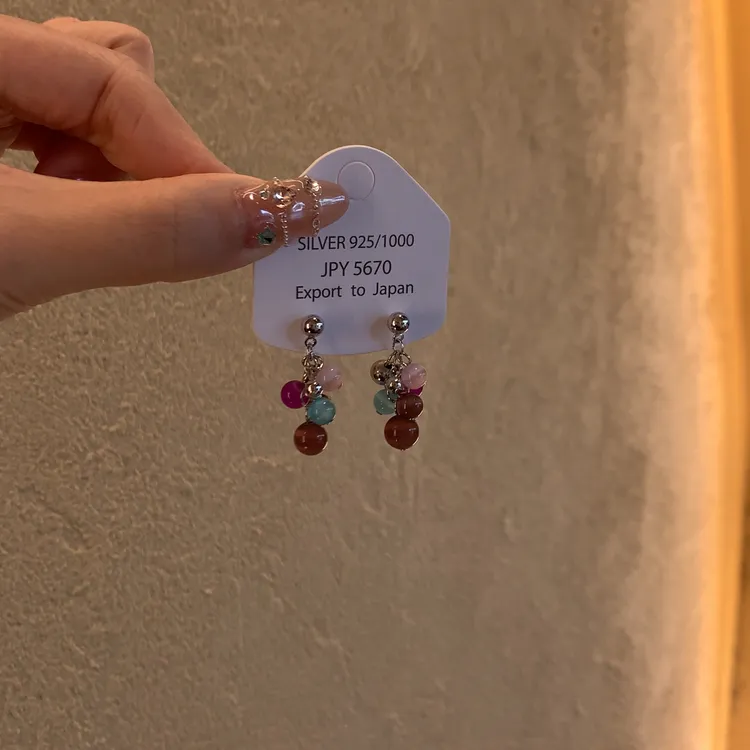 合金树脂耳饰 彩色串珠耳钉女小众设计感多巴胺耳饰高级感耳环
